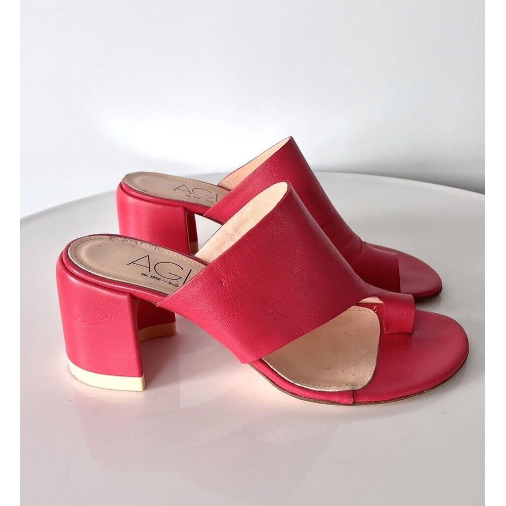 AGL‎ $425 Moon Thong Sandals Heeled Leather Size 39 US 8.5/ 9 Made In Italy
